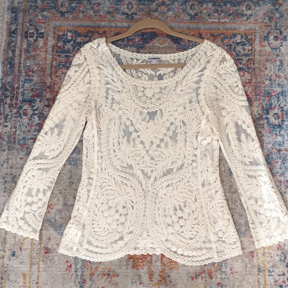 Express Cream Lace Long Sleeve